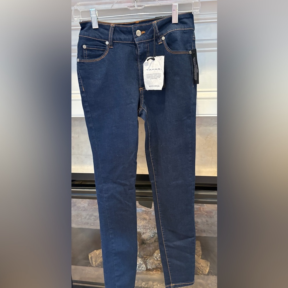 Tahari Dark Blue Skinny Jeans